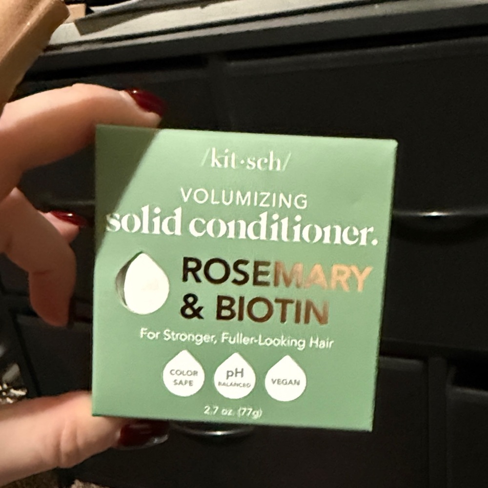Kitsch Green Volumizing Solid Conditioner